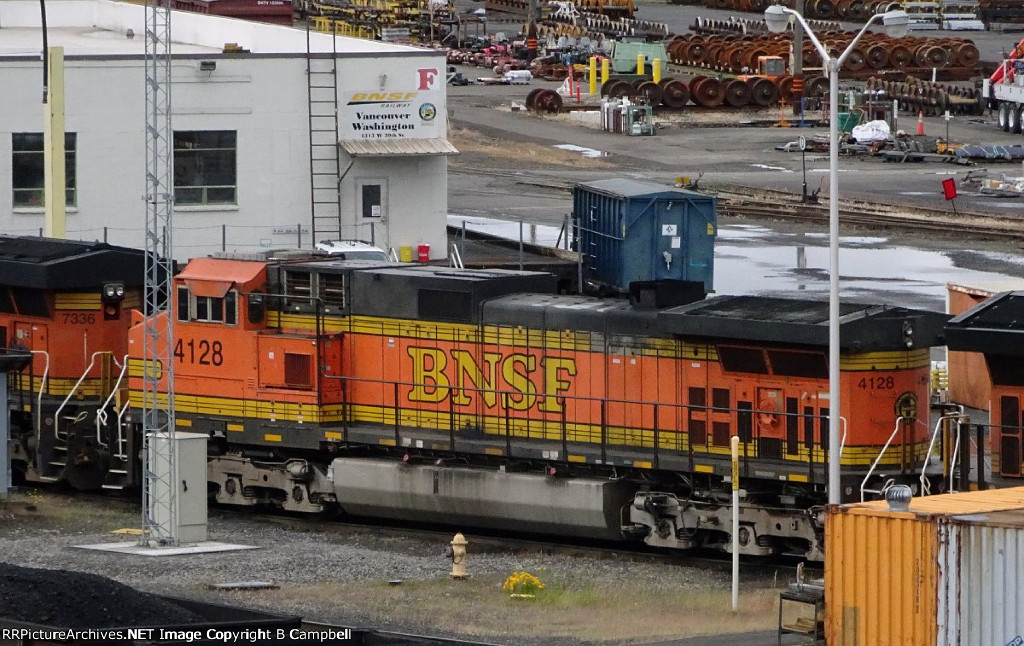 BNSF 4128